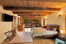 Cathedral Rock * Hot Tub * Sauna * Outdoor Tub - Image 5